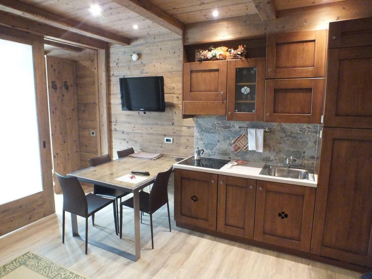 House Snc Di Elisa Baroni E Beatrice Dei Cas Appartement Bormio